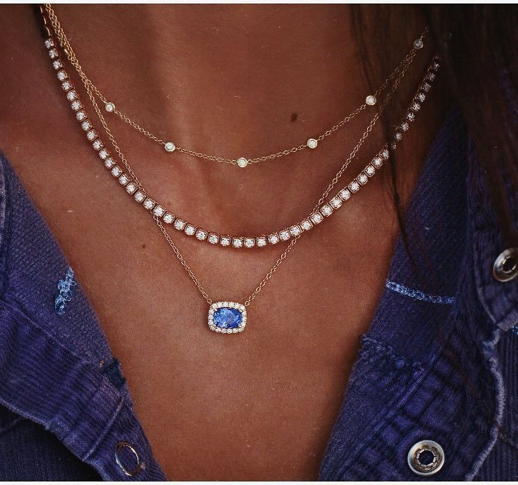 #LUNA-01 Fashionable Vintage Multi-Layer Necklace: Luxurious Sapphire Blue Rhinestones Shining Women's Trendy Accessory